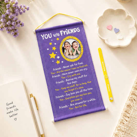 Archies Photo Scroll & Yellow Silicone Bracelet Set