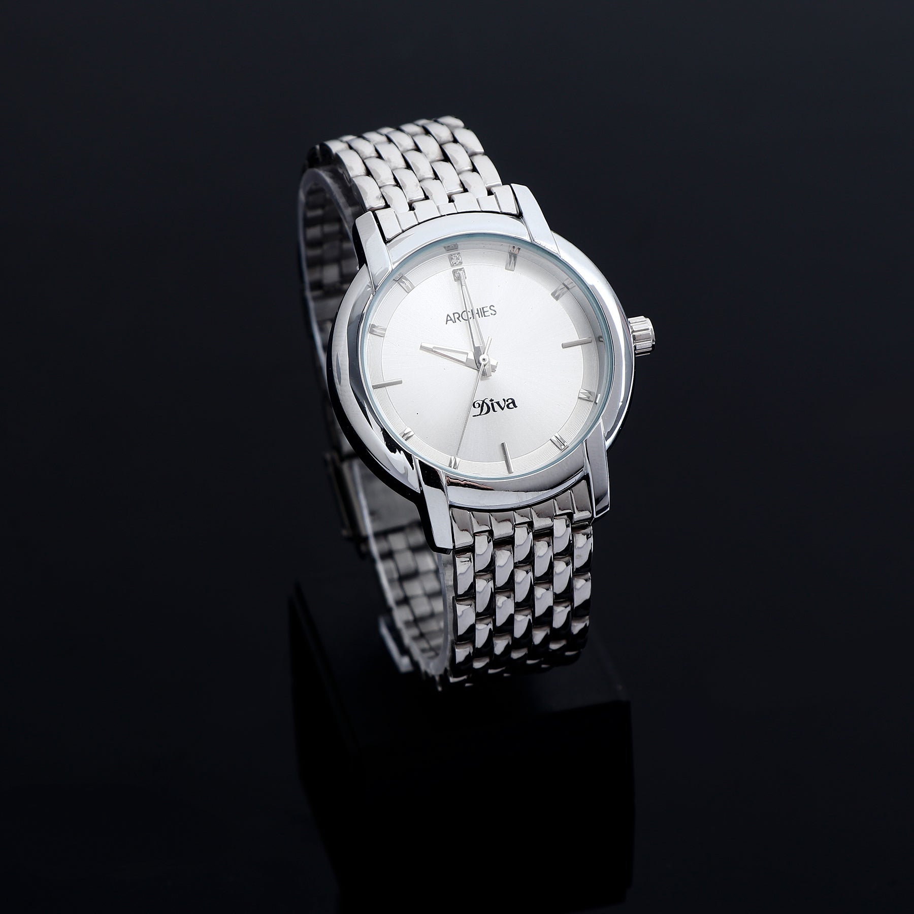 Classic Diva Silver Wrist Watch