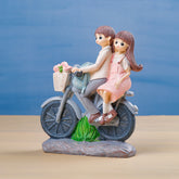 Harleys in Hawaii Couple Showpiece