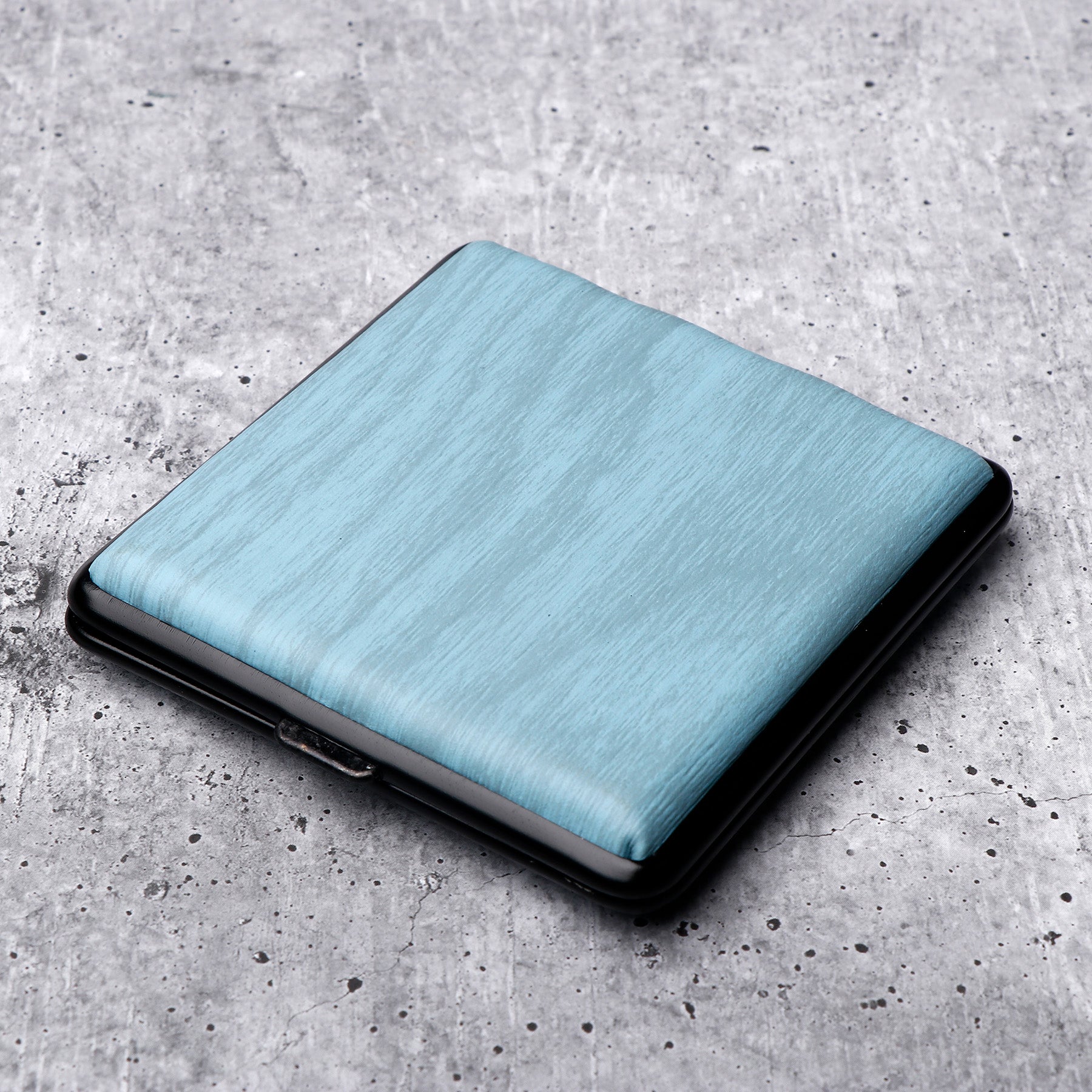 EarthTone Cigarette Holder