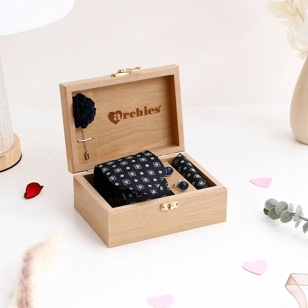 Premium Men's Tie Gift Set in Wooden Box - Black