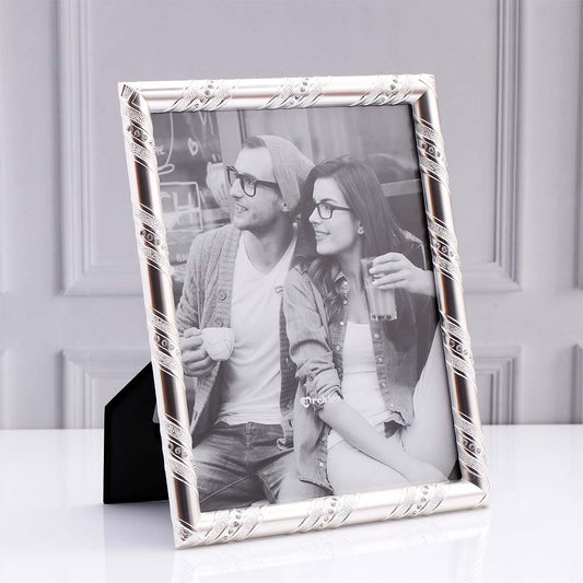 Silver Border Engraved Photo Frame