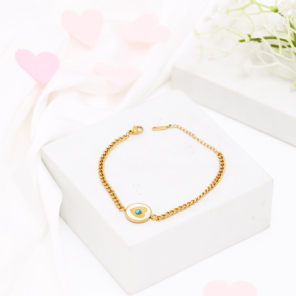 Classic Heart Charm Golden Bracelet