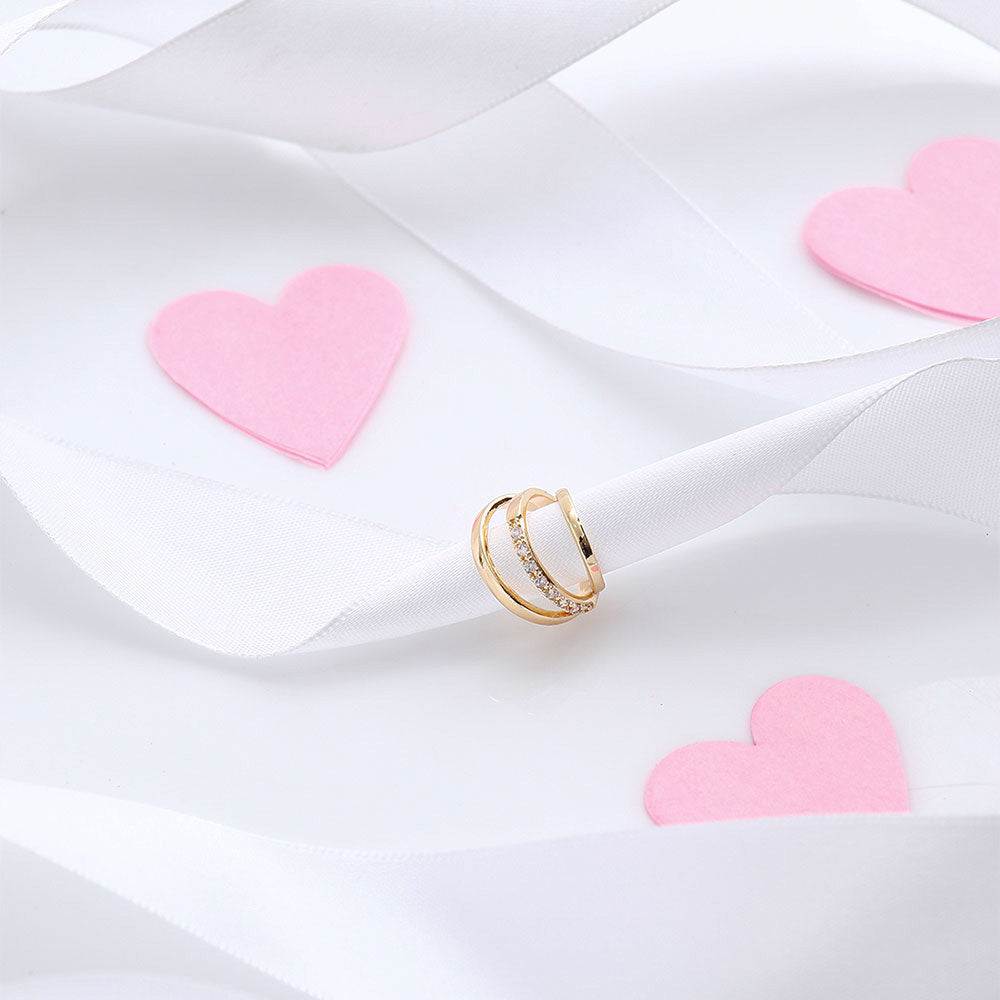 Minimalistic Golden Earcuffs