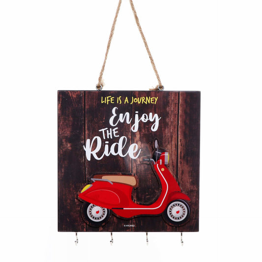 WOODEN KEY HOLDER (SCOOTER)