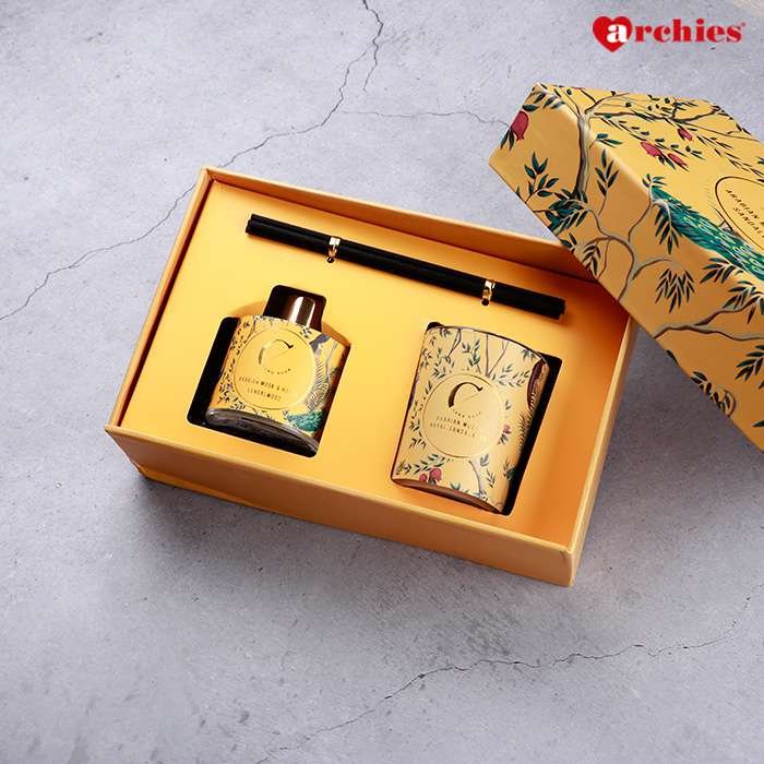 Archies Yellow Arabian Musk And Royal Sandalwood Candle And Diffuser Set