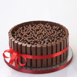 Kit-kat Chocolate Cake