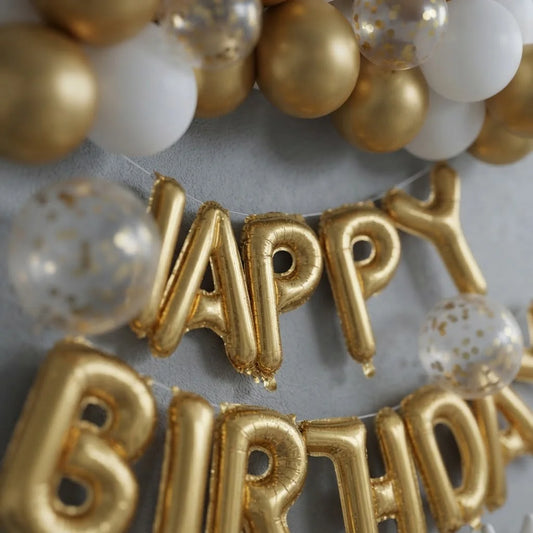 Golden Glam Crown Balloon Arch Decor