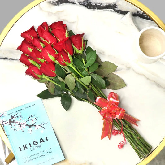 Classy 15 Roses Love Statement Bouquet