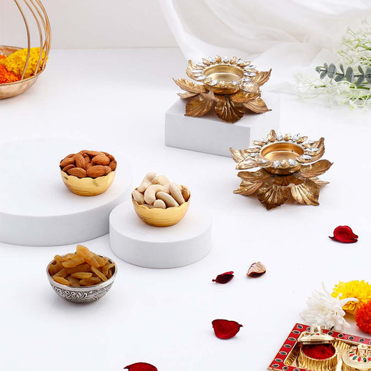 Handcrafted Leaves Diya with Dry Fruits