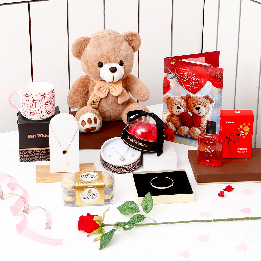 Luxury Gift Hamper For Her