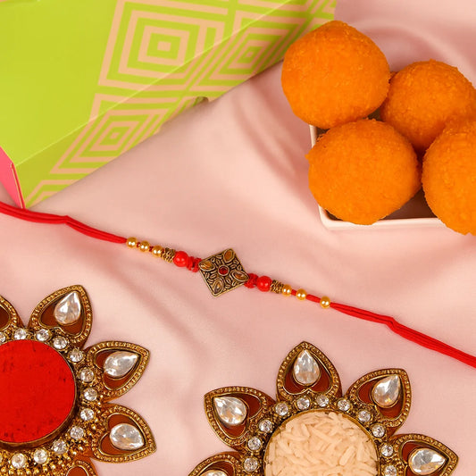 Antique Kundan Rakhi with Motichoor Laddoo
