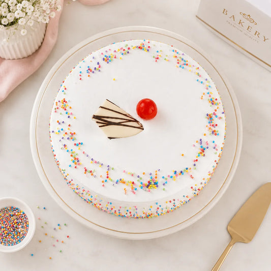Classic Fresh Vanilla Cream Cake