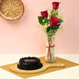 Simple Glass Vase & Roses Arrangement