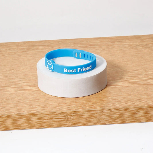 Archies Friendship Scrapbook & Blue Silicone Bracelet Set