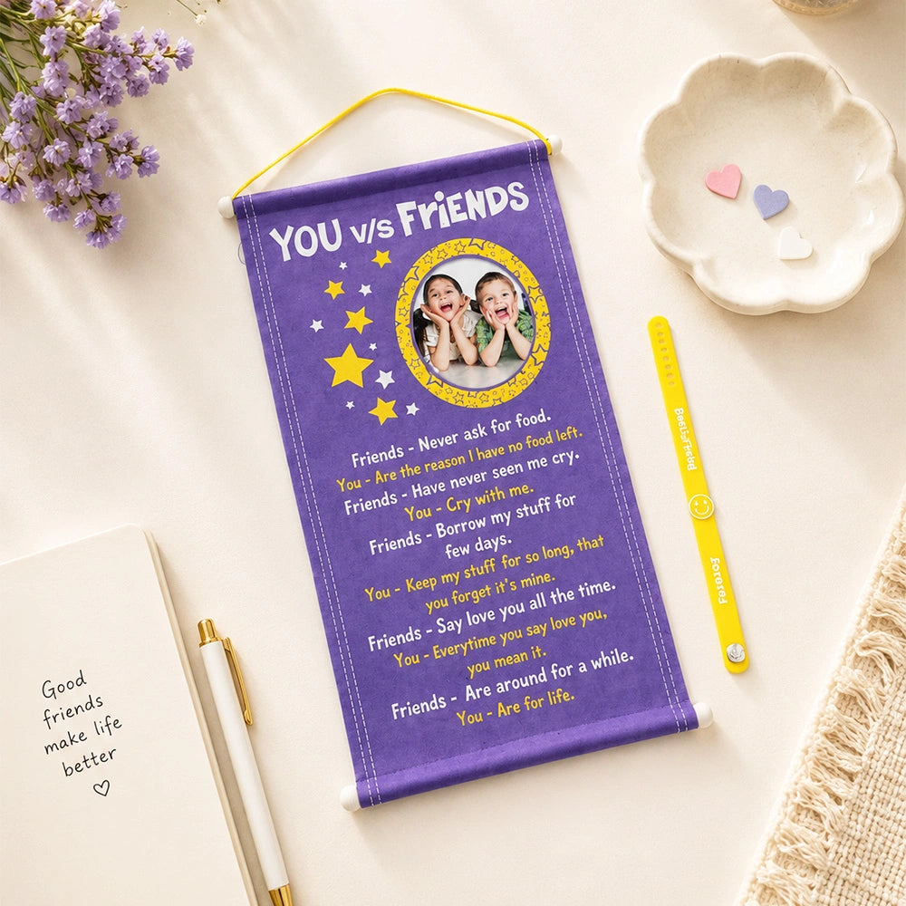 Archies Photo Scroll & Yellow Silicone Bracelet Set