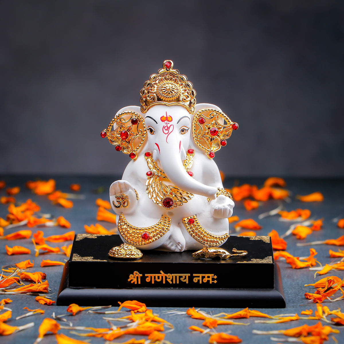 Shree Ganeshay Namah Decor