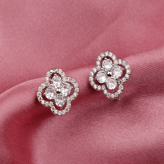 Silver Stone Clover Pendant With Earring