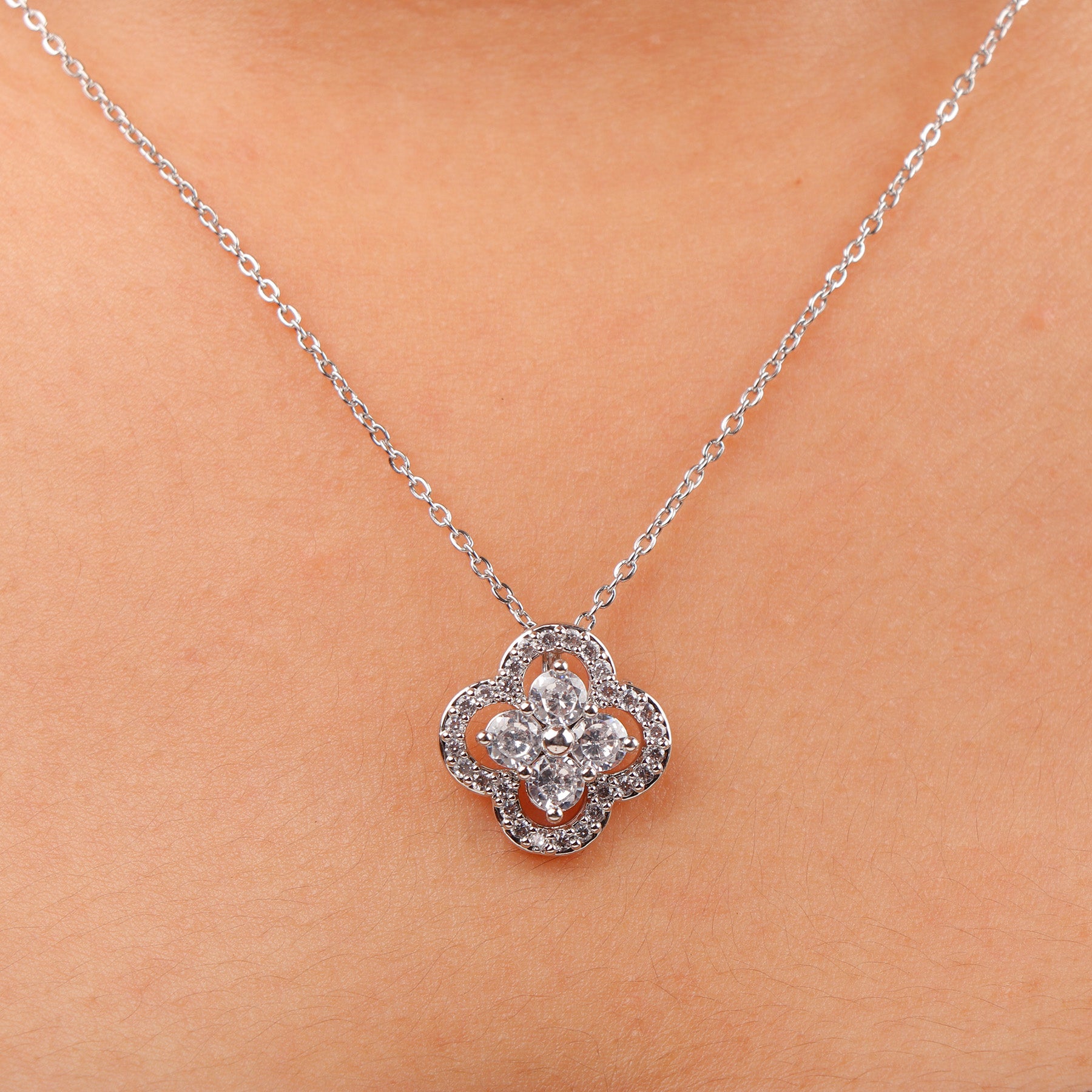 Silver Stone Clover Pendant With Earring