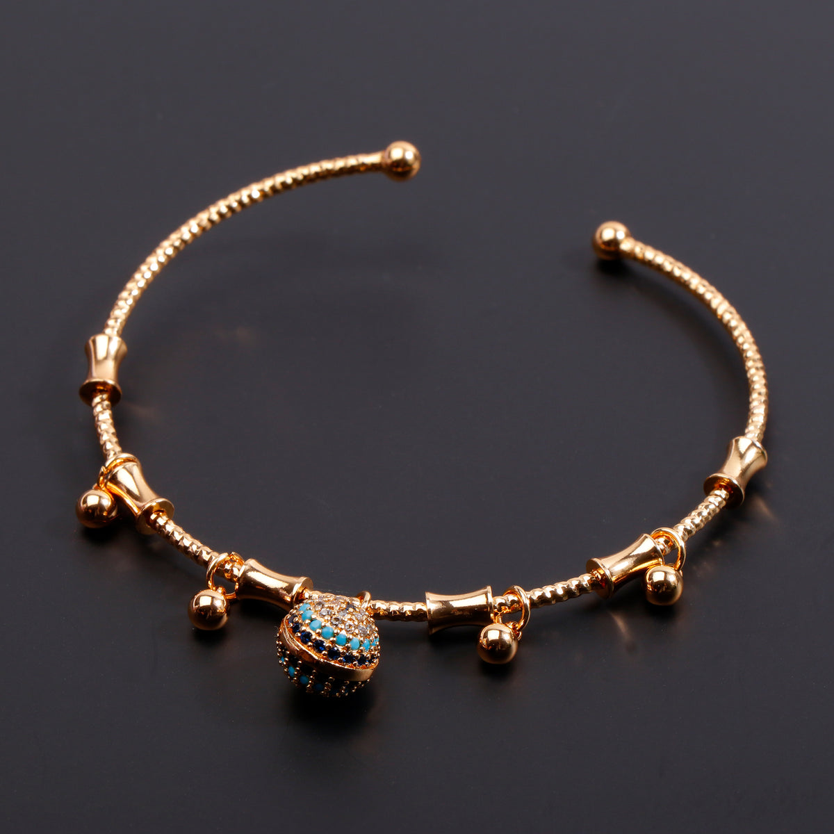 Minimalistic Daily Wear Bracelet