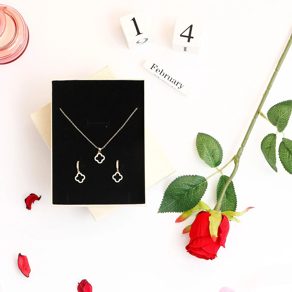 Blossom Blooms Pendant Earing Set with Rose