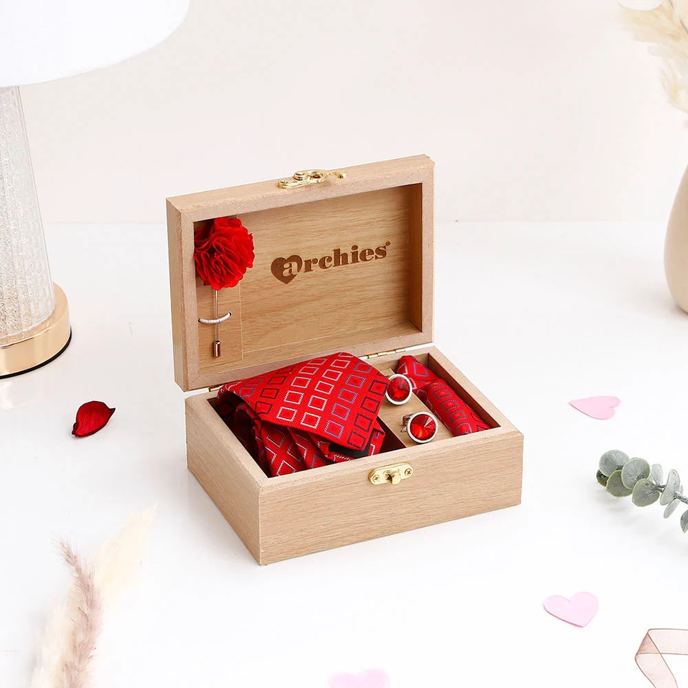 Premium Men's Tie Gift Set in Wooden Box - Red