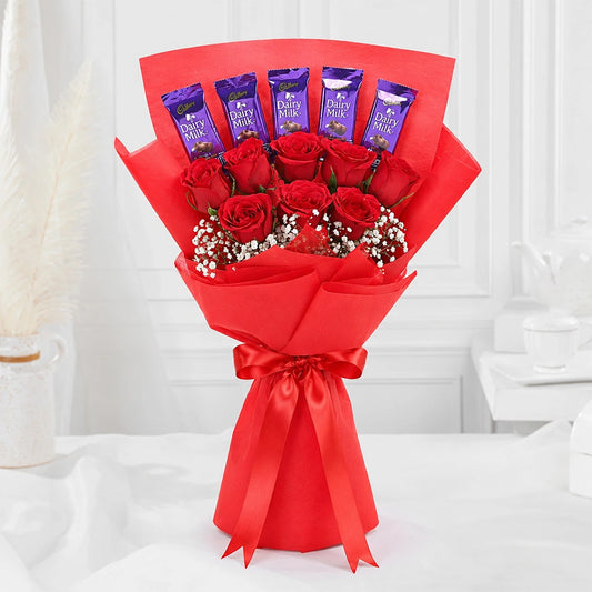 8 Red Roses & Dairy Milk Chocolate Gift Set