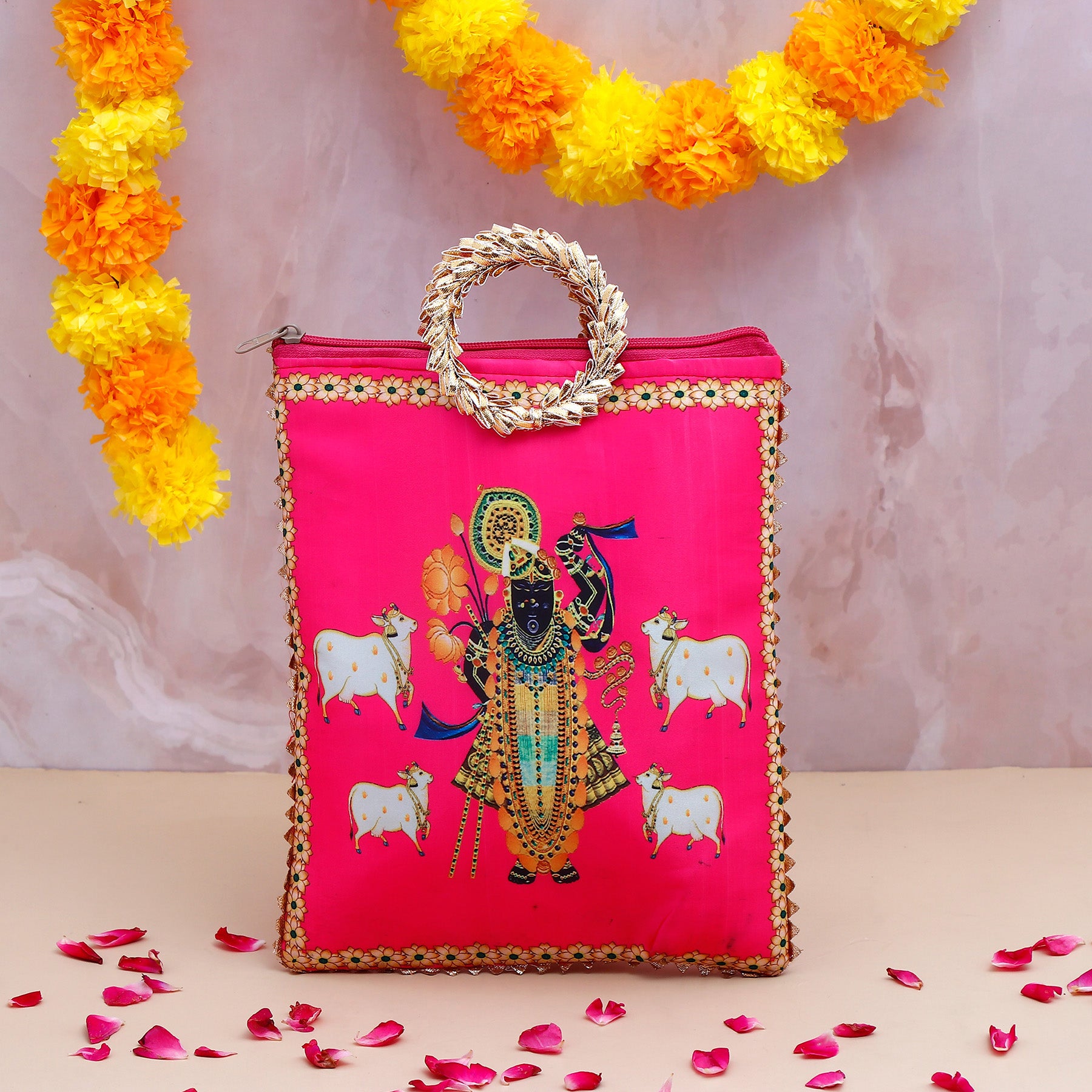 Mini Idol Makhan Chor Krishna Idol with Ethnic Handcrafted Bag with Chocolates