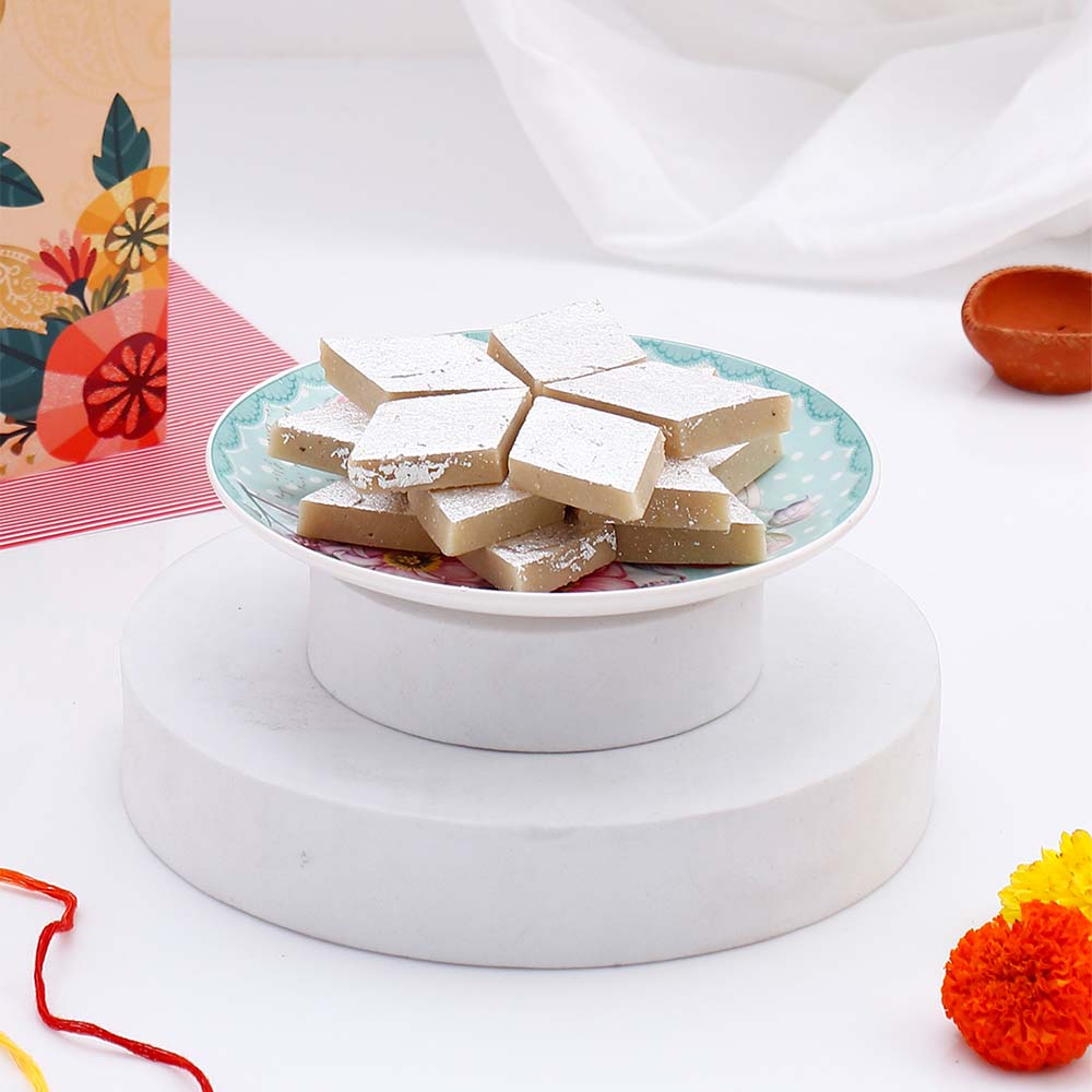 Goodness Hamper - Kaju Barfi, Besan Ladoo and Dry Fruits