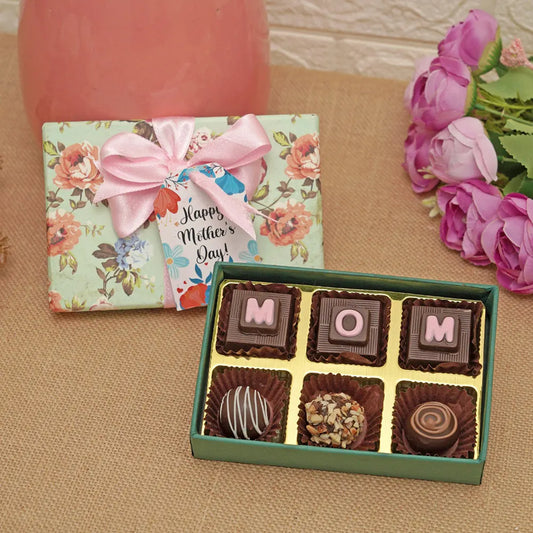 Mom's Love Floral Box
