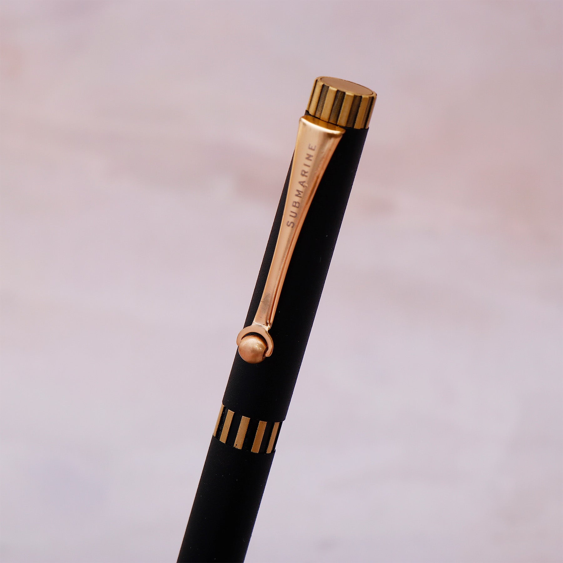 Submarine Matte Black Gold Pen