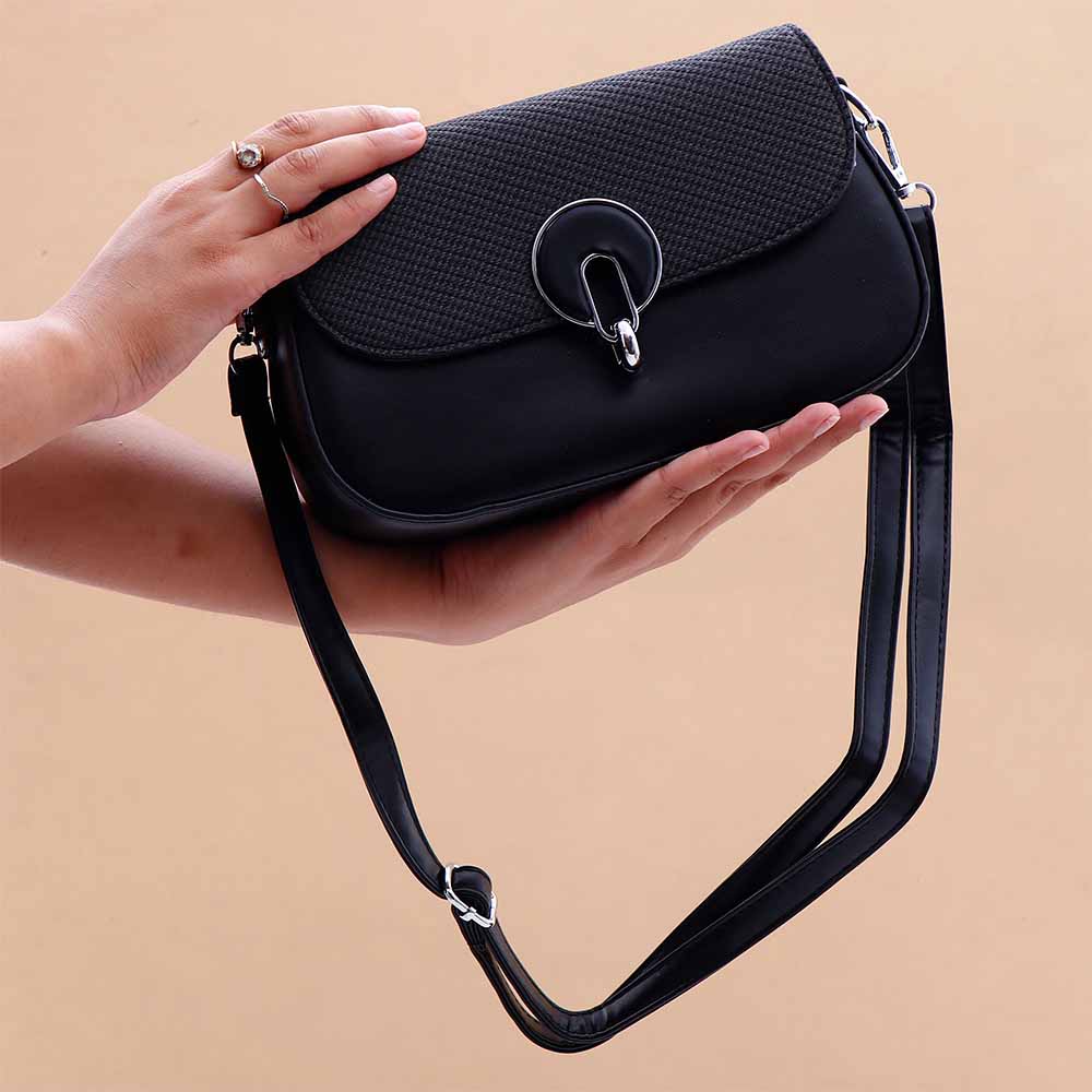Archies Black Luxe Diva Handbag with Adjustable Straps
