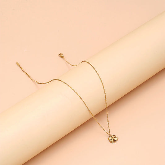 Golden Clover Chain Pendant