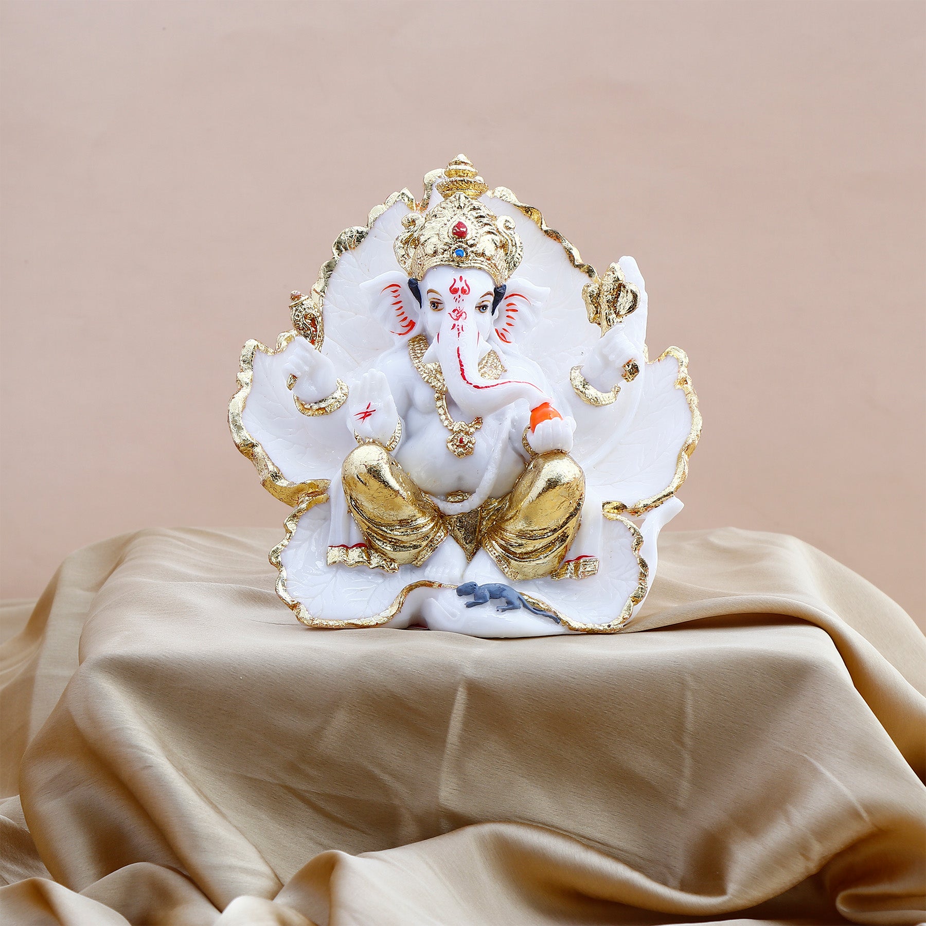 Shree Ganesha Idol with Blue Bag and Modak 250 GM