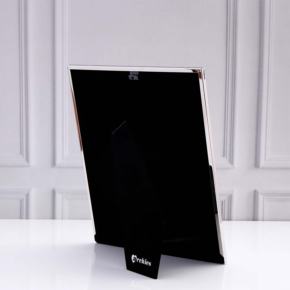 Textured Border Silver Plated Photo Frame