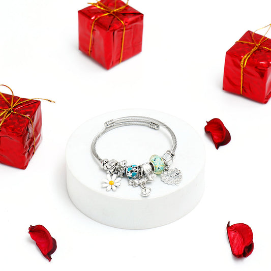 Daisy Love Charms Silver Bracelet