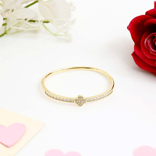 Golden Clover Bracelet