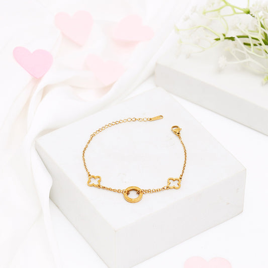 Golden Clover Accent Bracelet