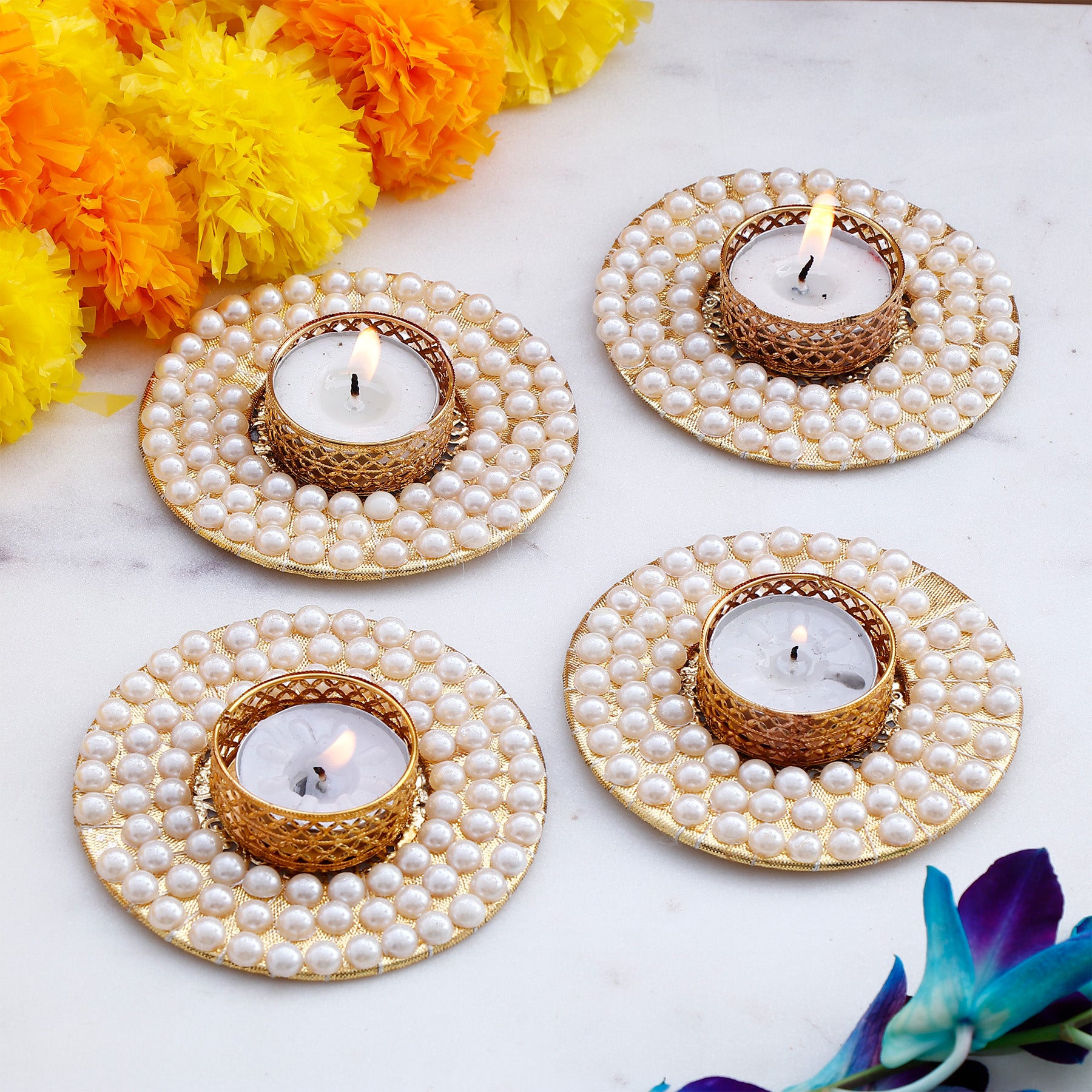 Lord Ganesha Idol with Pearl Diya Pack of 4