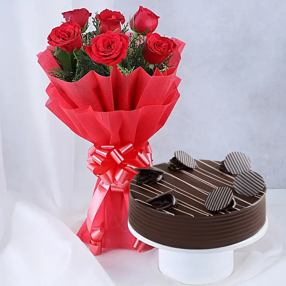 Rosy Rakhi Blossoms