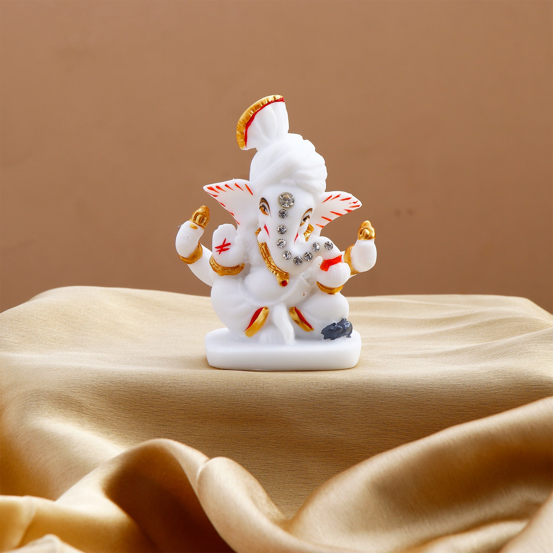 Shree Ganesha Idol with Handcrafted Diya in Elegant Box
