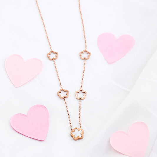 White Bloom Golden Chain Pendant