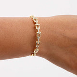 Elegant Interlocked Golden Bracelet