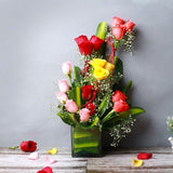 Glass Vase Arrangement of 18 Mixed Roses (Red,Light Pink,Yellow,Orange)