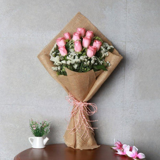 Jute Bouquet of 10 Pink Roses