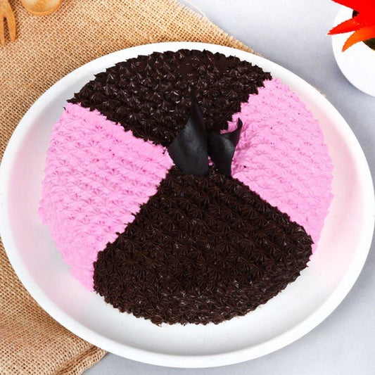 Half Kg Chocolate Strawberry Designer Cream Cake