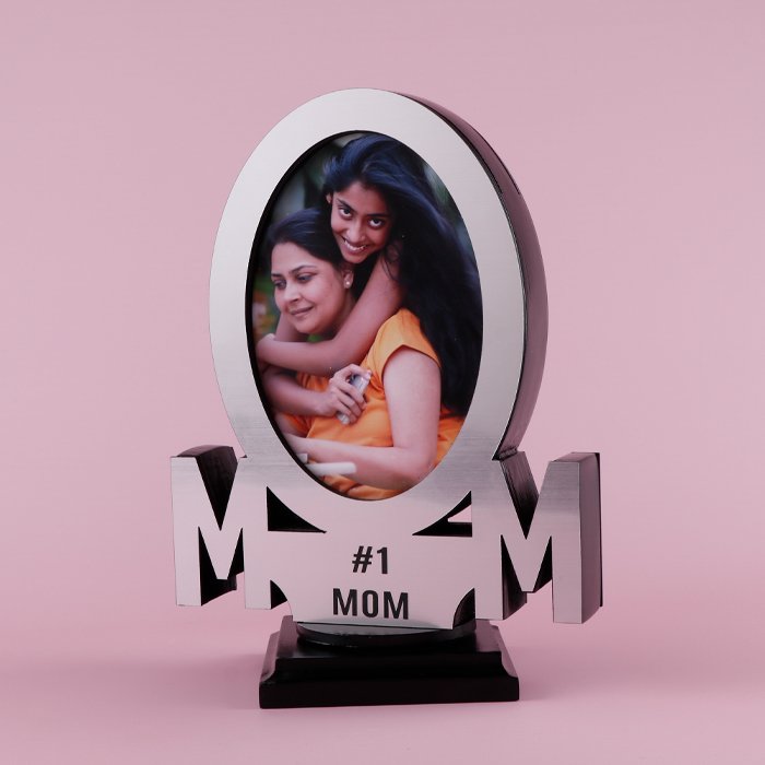 No 1 Mom Golden and Silver Photoframe ( Assorted Color )