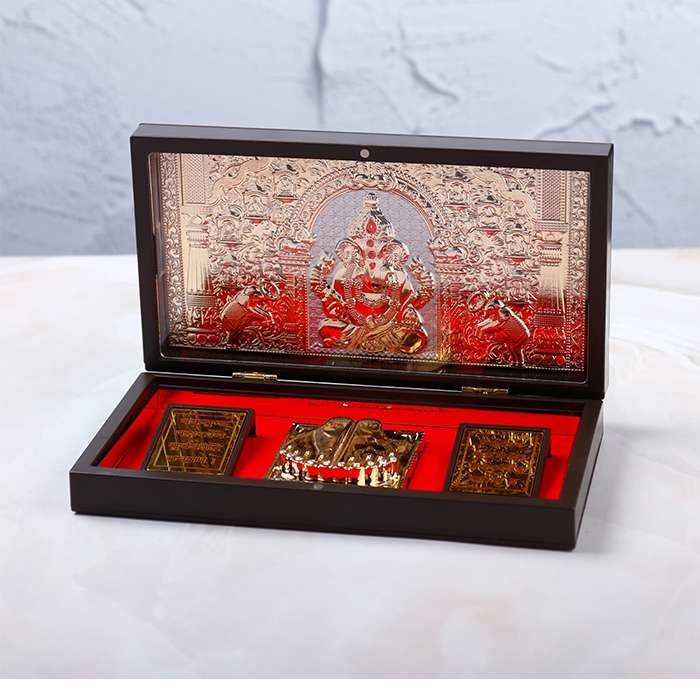 The Attractive Design in Golden Color of Ganesha