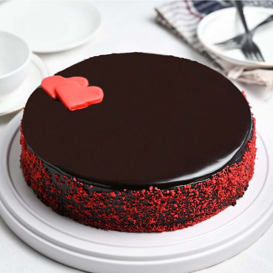 Round Red Velvet Chocolate Cake