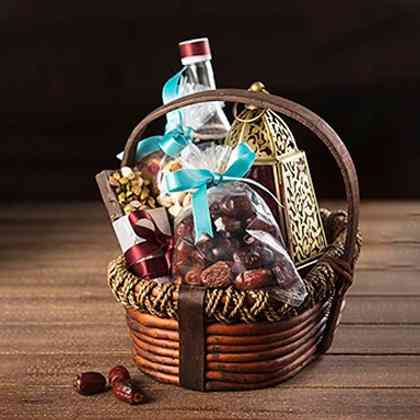 Buy Thank You Gift Hamper For Him | Appreciation Gift Basket